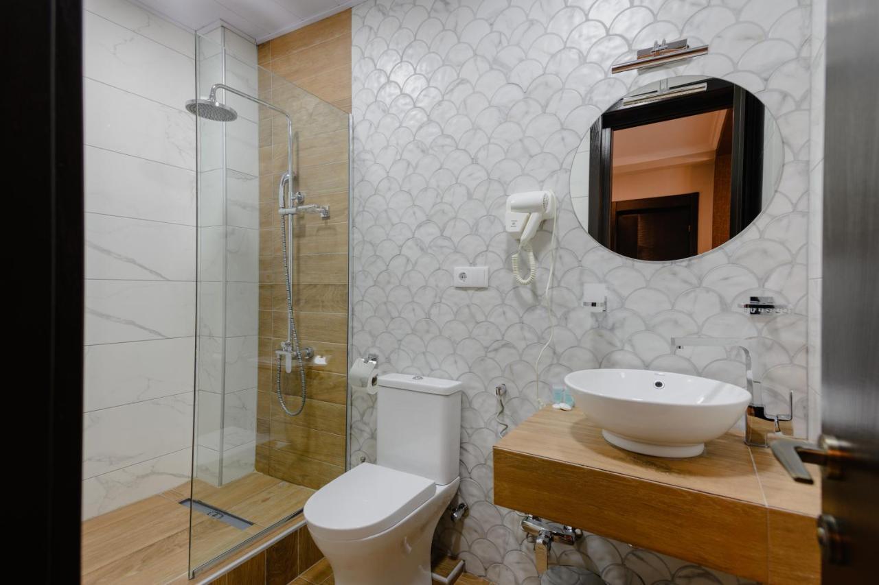 Rivendell Boutique Hotel Tbilisi Exteriör bild